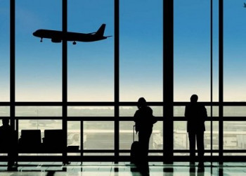 Viagens internacionais estão mais seguras após restrições, diz OMS